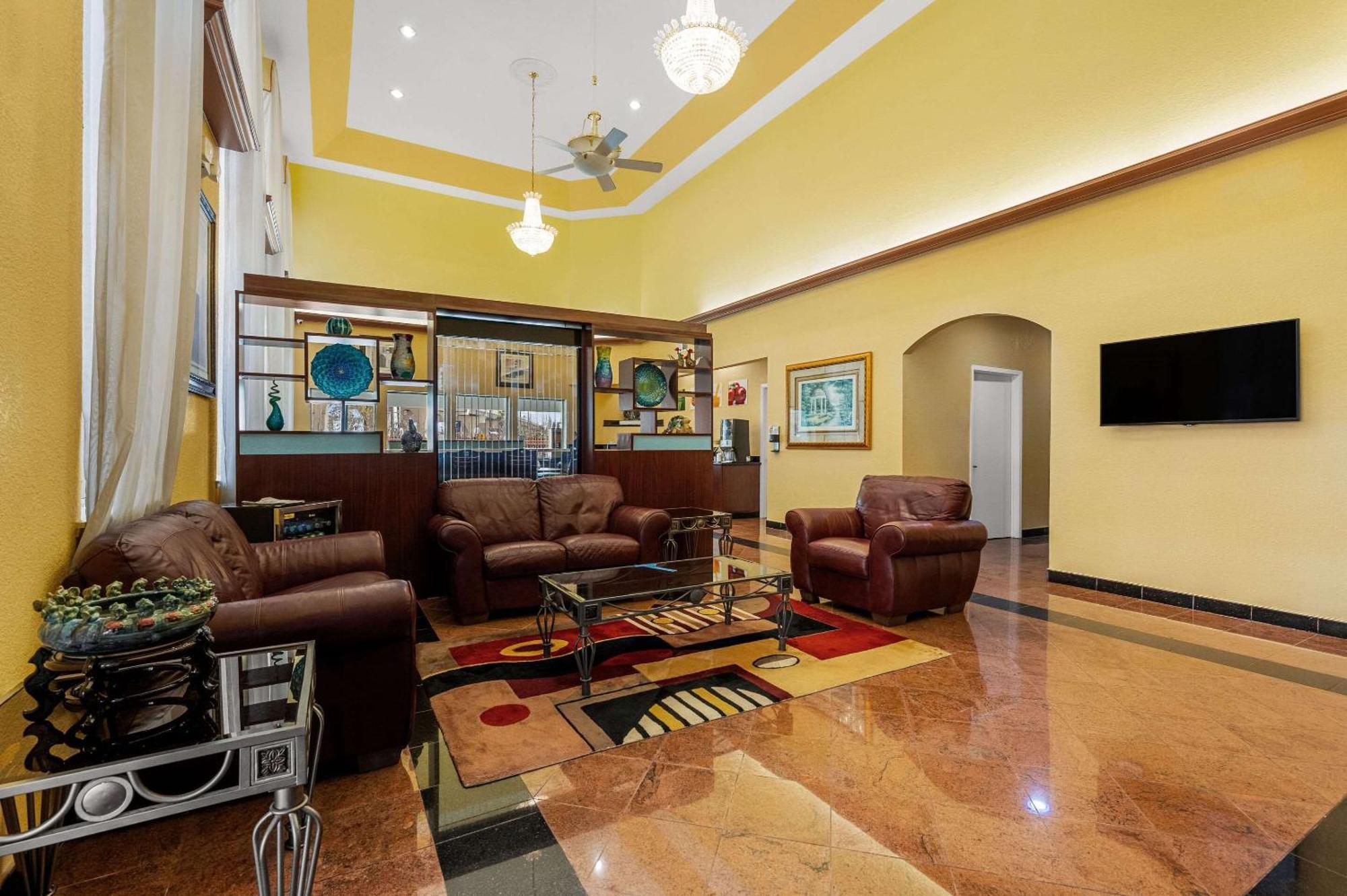 Quality Inn & Suites Cypress Dış mekan fotoğraf