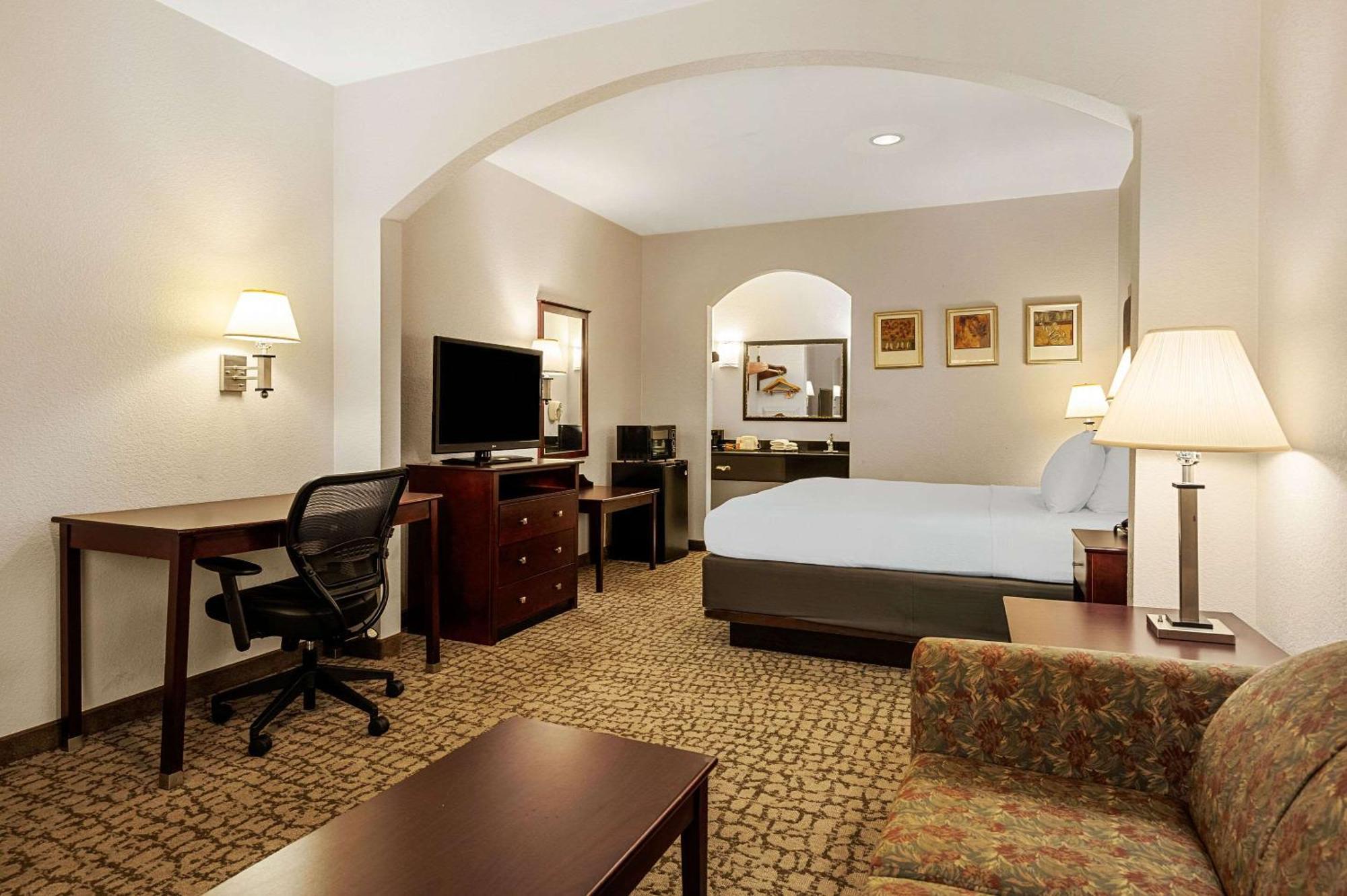 Quality Inn & Suites Cypress Dış mekan fotoğraf